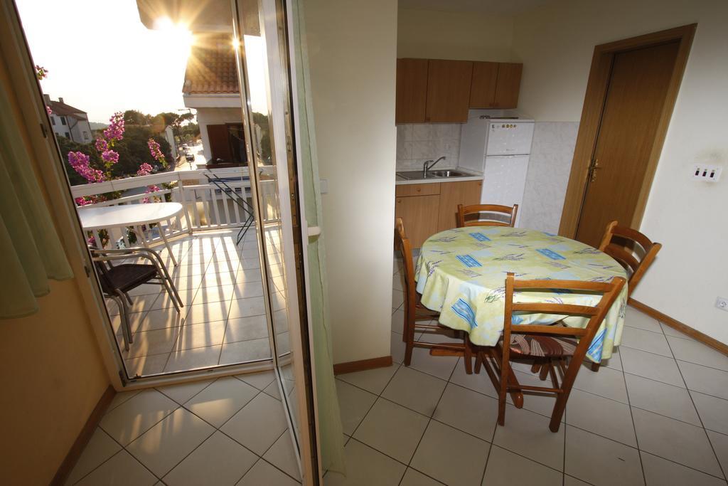 Apartments Lidus Макарска Номер фото