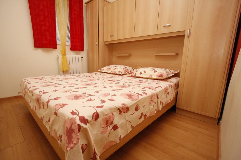 Apartments Lidus Макарска Номер фото