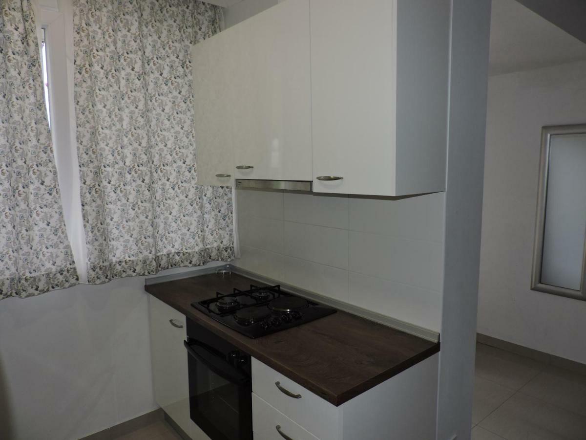 Apartments Lidus Макарска Экстерьер фото